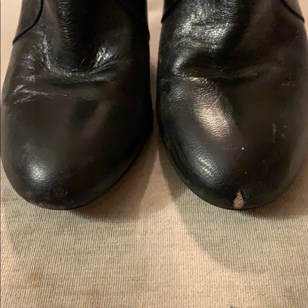 Nine West Black Leather Booties 8 - Picture 4 of 7